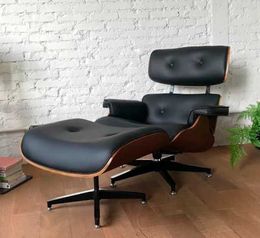 POLTRONA-COM-PUFF-CHARLES-EAMES-PRETO-BASE-ALUMINIO