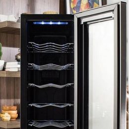 Adega-de-Vinhos-12-Garrafas-Bivolt-com-Acabamento-em-Aluminino-Escovado-ACB12