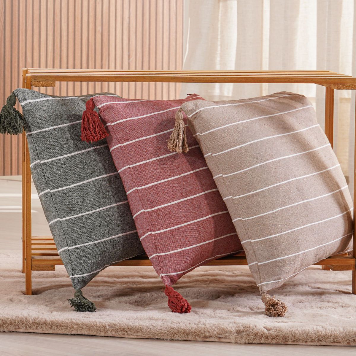 Capa-De-Almofada-Pompom-45cm-X-45cm-Sortido---Hipertextil--1