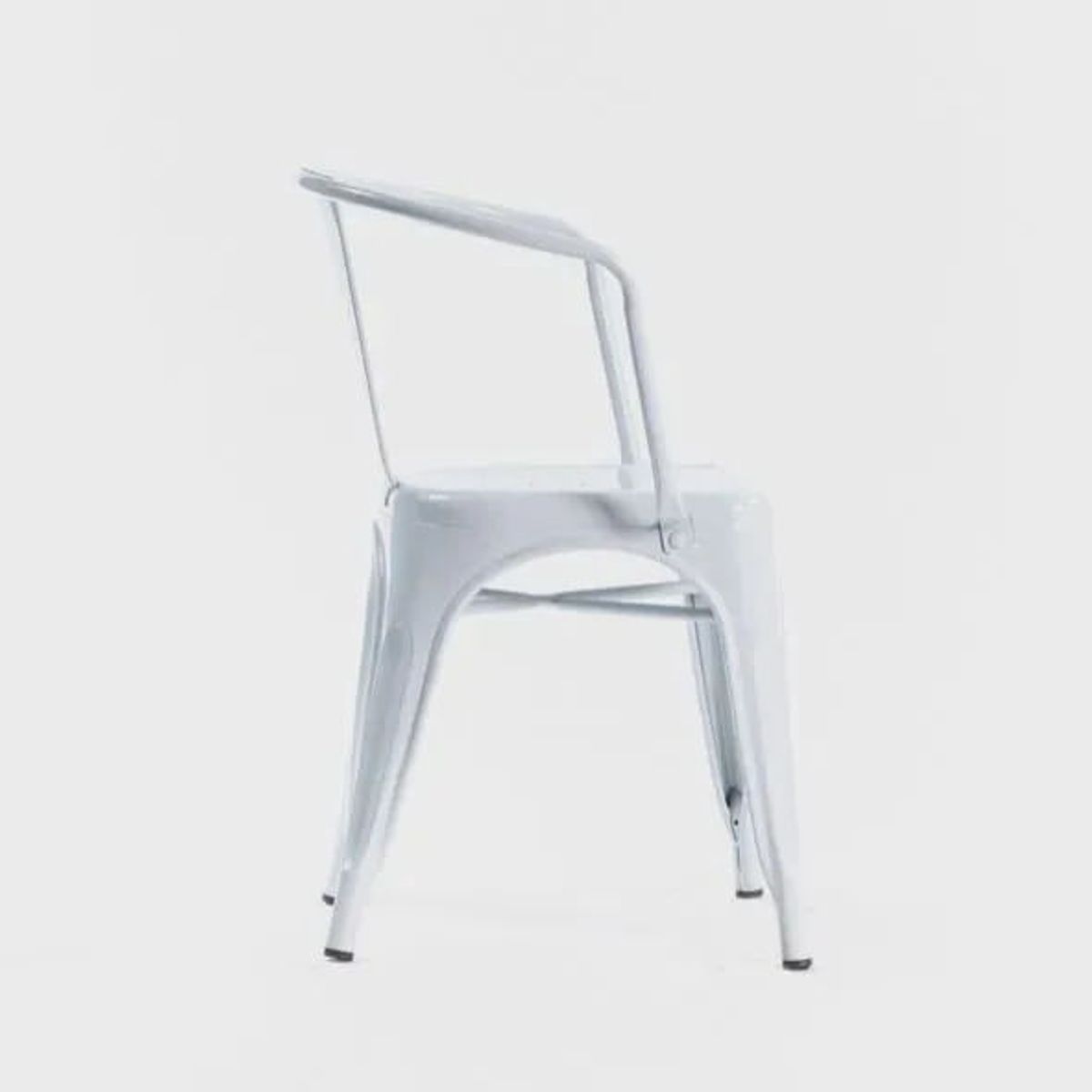 Cadeira-De-Metal-Com-Bracos-Branca-Vc3002a---2-Home-2