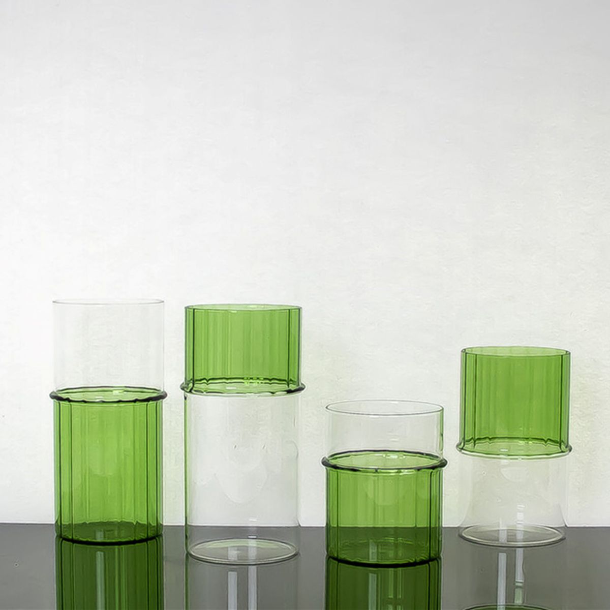 Vaso-Dual-Color-Clear-Verde-13x25x13cm-Vidro---Mai-Home-1